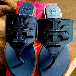 Tory Burch full logo thong Sandal